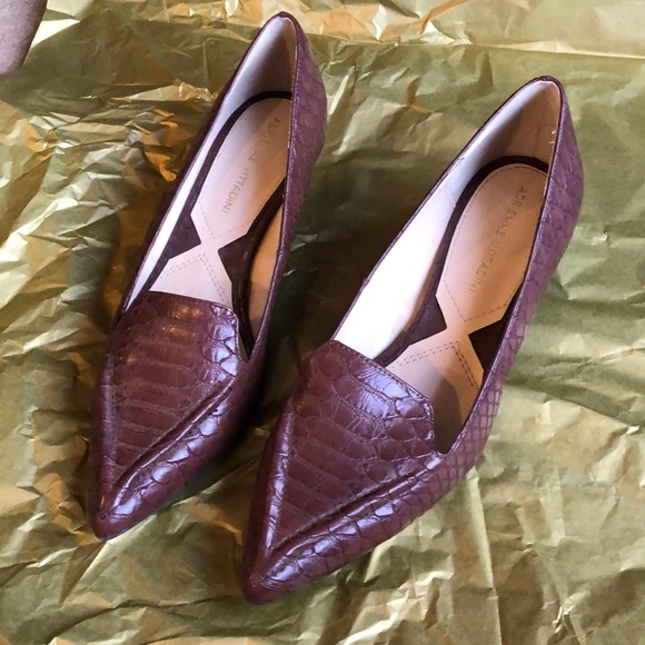 Adrienne Vittandini alligator skin kitten heel - Picture 1 of 3